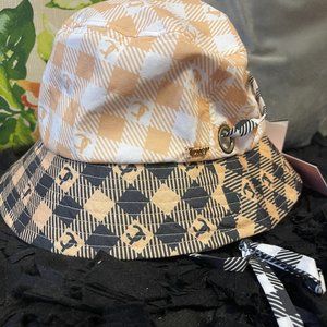 juicy couture bucket hat